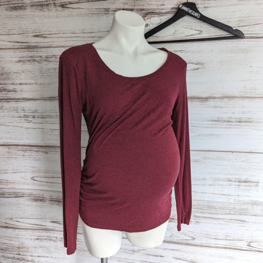 a:Glow Maroon Scoop Neck Maternity Tee sz Medium